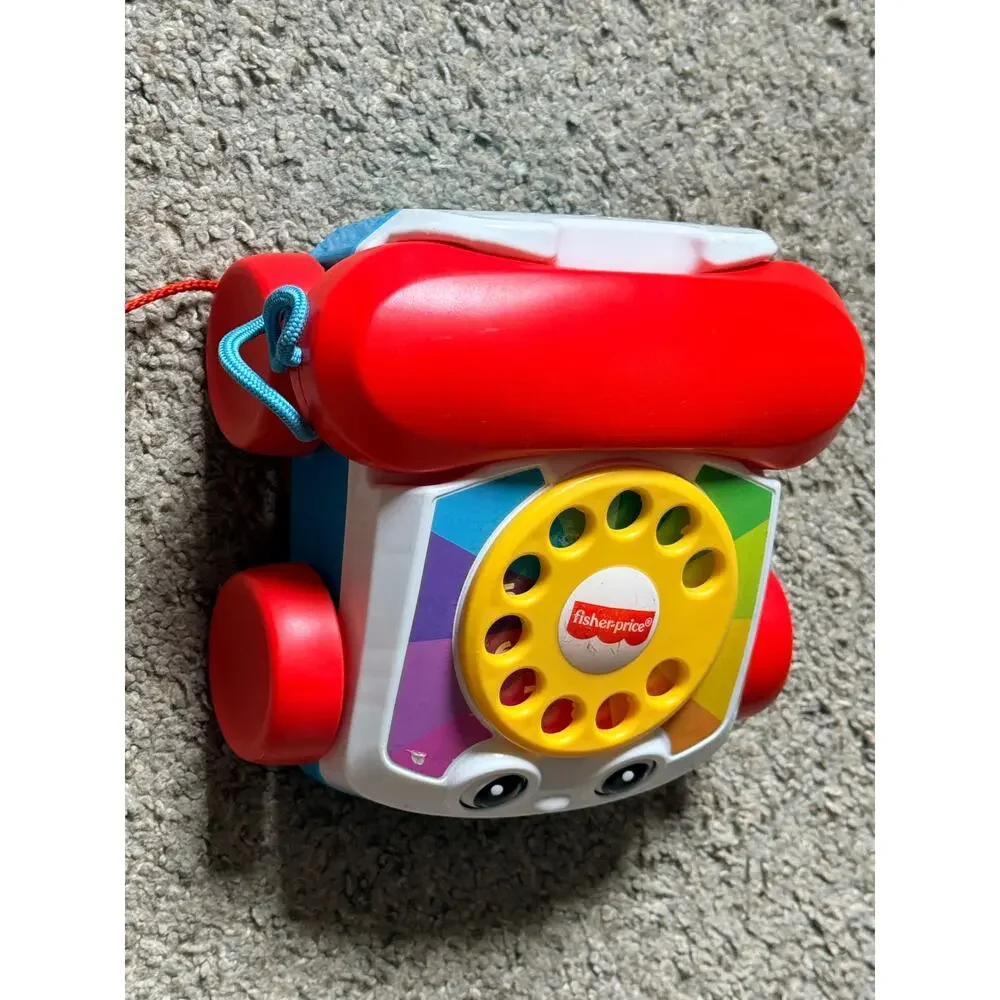 Fisher-Price Chatter Telephone Pull Toy (2015 Edition)